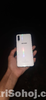 Samsung m50